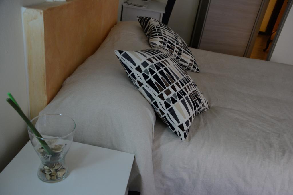Catania Etnea Bed And Breakfast Habitación foto