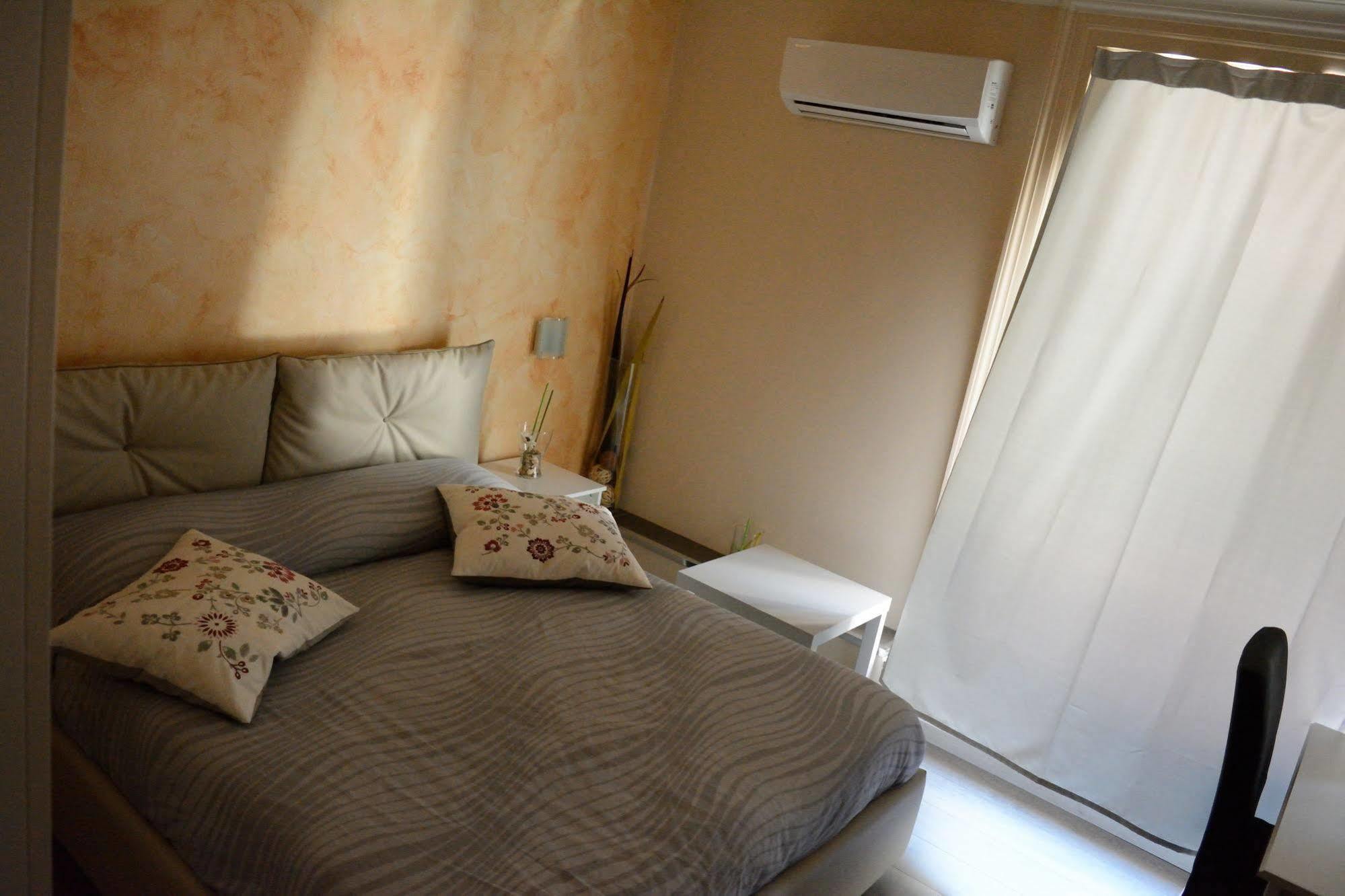 Catania Etnea Bed And Breakfast Exterior foto